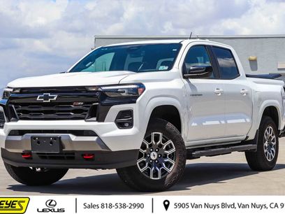 Used 2024 Chevrolet Colorado Z71 w/ Z71 Convenience Package 2