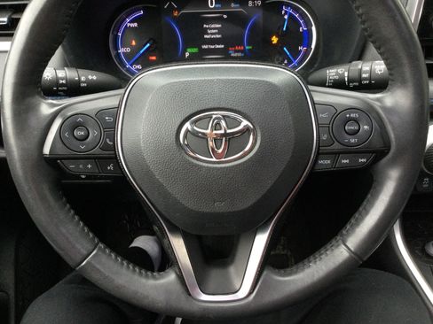 Used 2020 Toyota RAV4 XSE w/ Protection Package AWD/4WD image 14