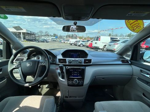 Used 2015 Honda Odyssey EX image 20