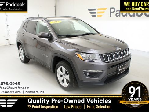 Used 2019 Jeep Compass Latitude AWD/4WD image 1