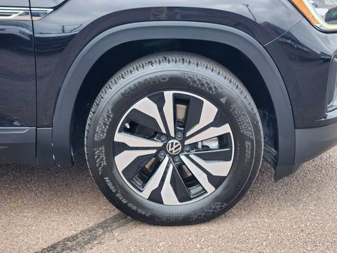 Used 2024 Volkswagen Atlas Cross Sport SE AWD/4WD image 30