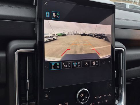 Certified 2025 GMC Yukon Denali w/ Denali Reserve Package image 36