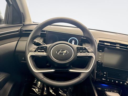 Used 2023 Hyundai Tucson SEL w/ Convenience Package AWD/4WD image 12