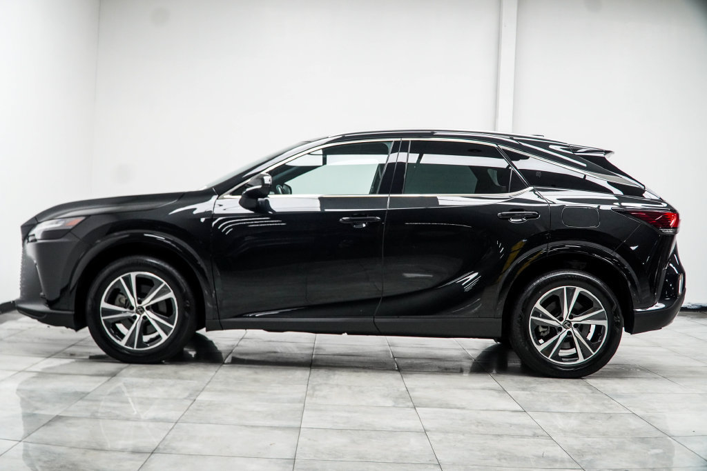 Used 2024 Lexus RX 350 Premium w/ Accessory Package (K3) FWD image 11