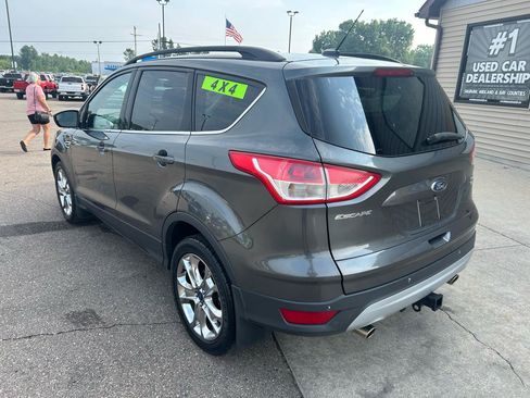 Used 2015 Ford Escape SE w/ Leather Comfort Package AWD/4WD image 7