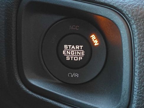 Used 2026 Jeep Wrangler Unlimited Sport AWD/4WD image 24
