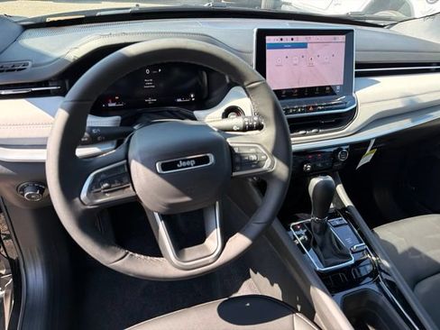 New 2026 Jeep Compass Limited w/ Sun, Sound & Navigation Group AWD/4WD image 16