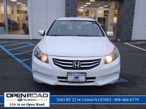 Used 2012 Honda Accord SE image 2