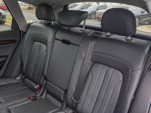 Used 2020 Audi Q5 2.0T Premium image 30