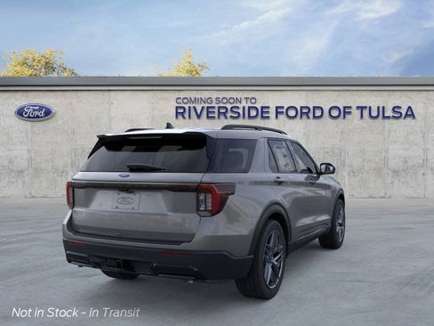 New 2026 Ford Explorer ST-Line image 8