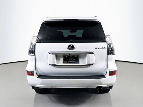 Certified 2022 Lexus GX 460 Luxury w/ Off Road Package image 6