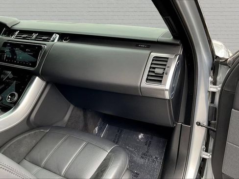 Used 2022 Land Rover Range Rover Sport HST AWD/4WD image 25