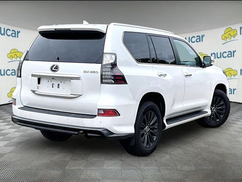 Used 2023 Lexus GX 460 Luxury w/ Sport Design Package AWD/4WD image 6