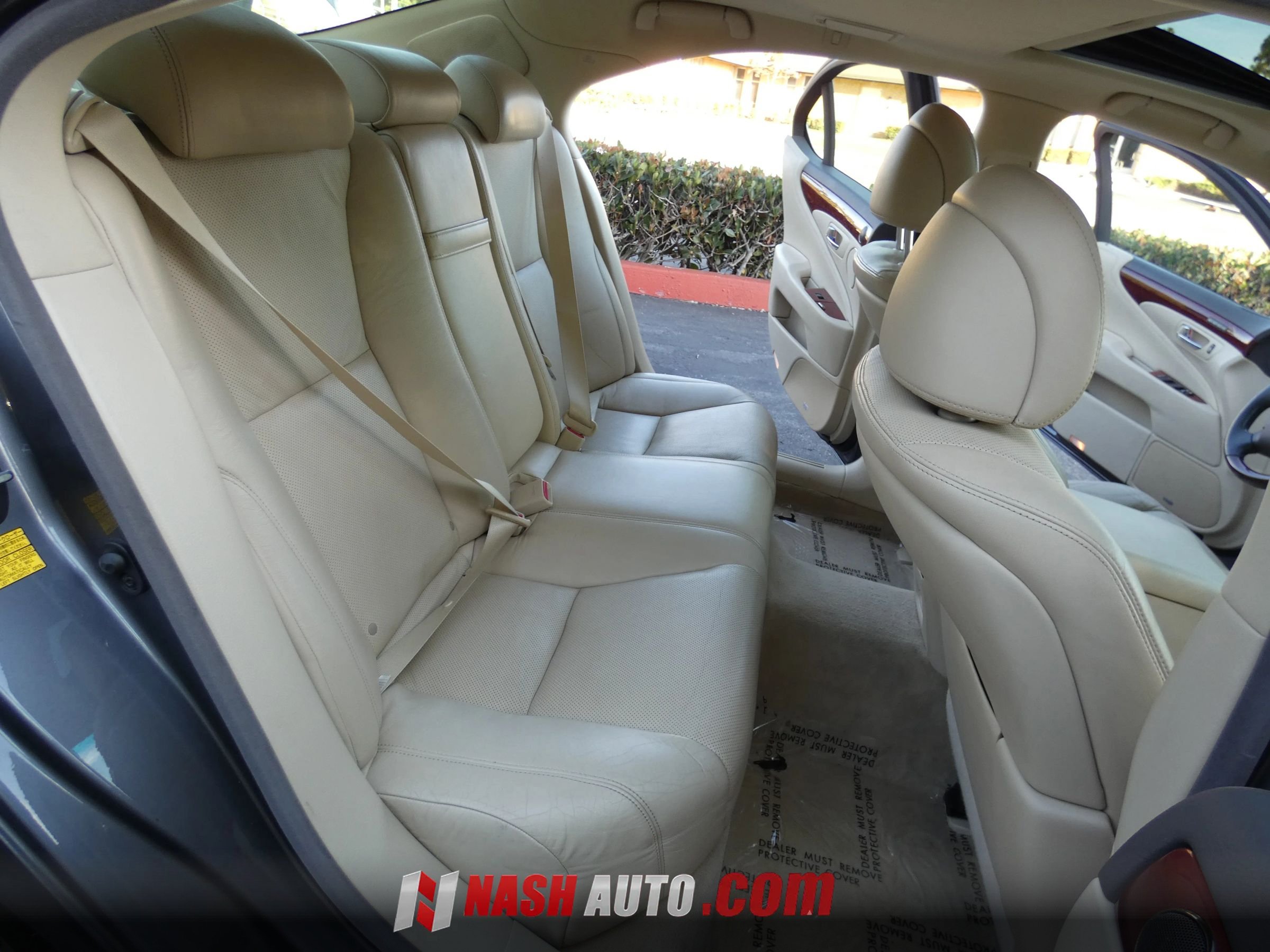 Used 2012 Lexus LS 460 w/ Luxury Value Edition RWD image 37