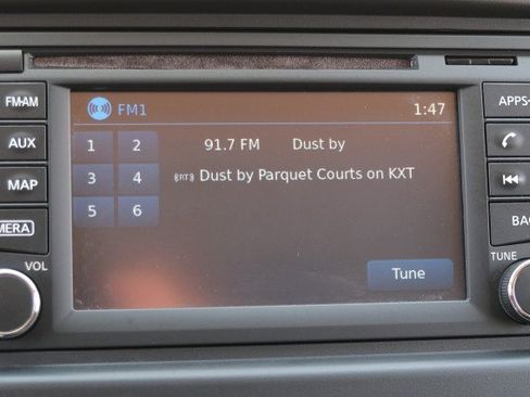 Used 2017 Nissan NV200 SV w/ Technology Package FWD image 25