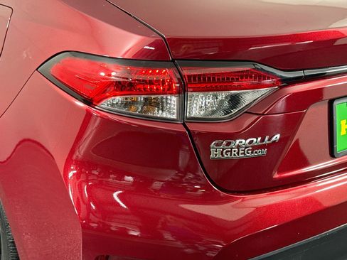 Used 2023 Toyota Corolla LE FWD image 35