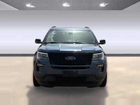 Used 2018 Ford Explorer Sport w/ Equipment Group 401A AWD/4WD image 6