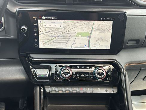 New 2026 GMC Sierra 2500 AT4 w/ AT4 Premium Plus Package AWD/4WD image 36