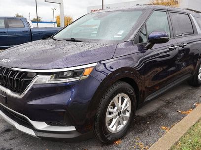 Used 2023 Kia Carnival LX