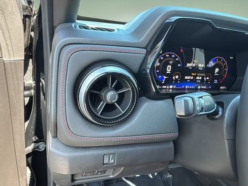 Used 2026 Chevrolet Colorado Z71 w/ Technology Package AWD/4WD image 22