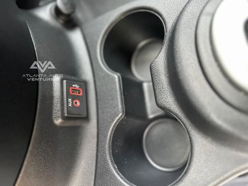 Used 2018 Nissan Versa Note SV image 42