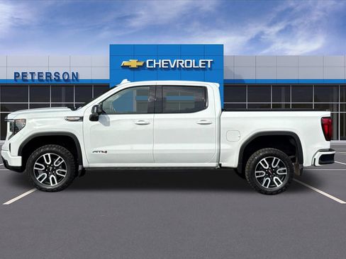 Certified 2024 GMC Sierra 1500 AT4 w/ Technology Package AWD/4WD image 7