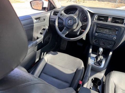 Used 2014 Volkswagen Jetta SE image 22