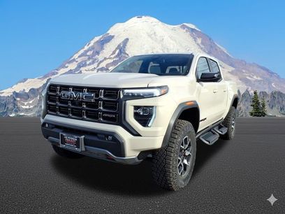 New 2026 GMC Canyon AT4X w/ LPO, Black Badging Package