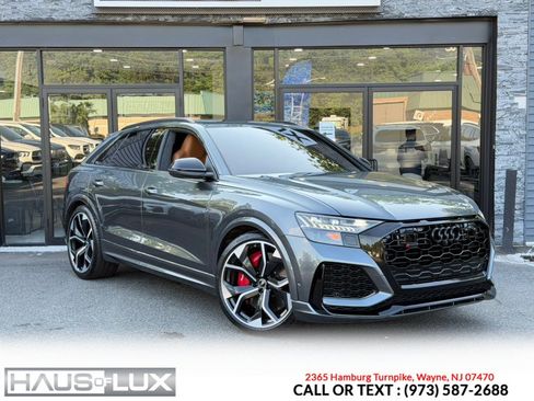 Used 2022 Audi RS Q8 AWD/4WD image 2