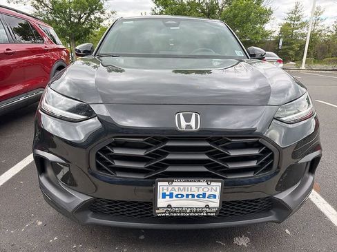 Certified 2023 Honda HR-V Sport image 2
