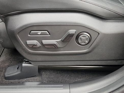 Certified 2026 Hyundai Santa Fe Calligraphy AWD/4WD image 8