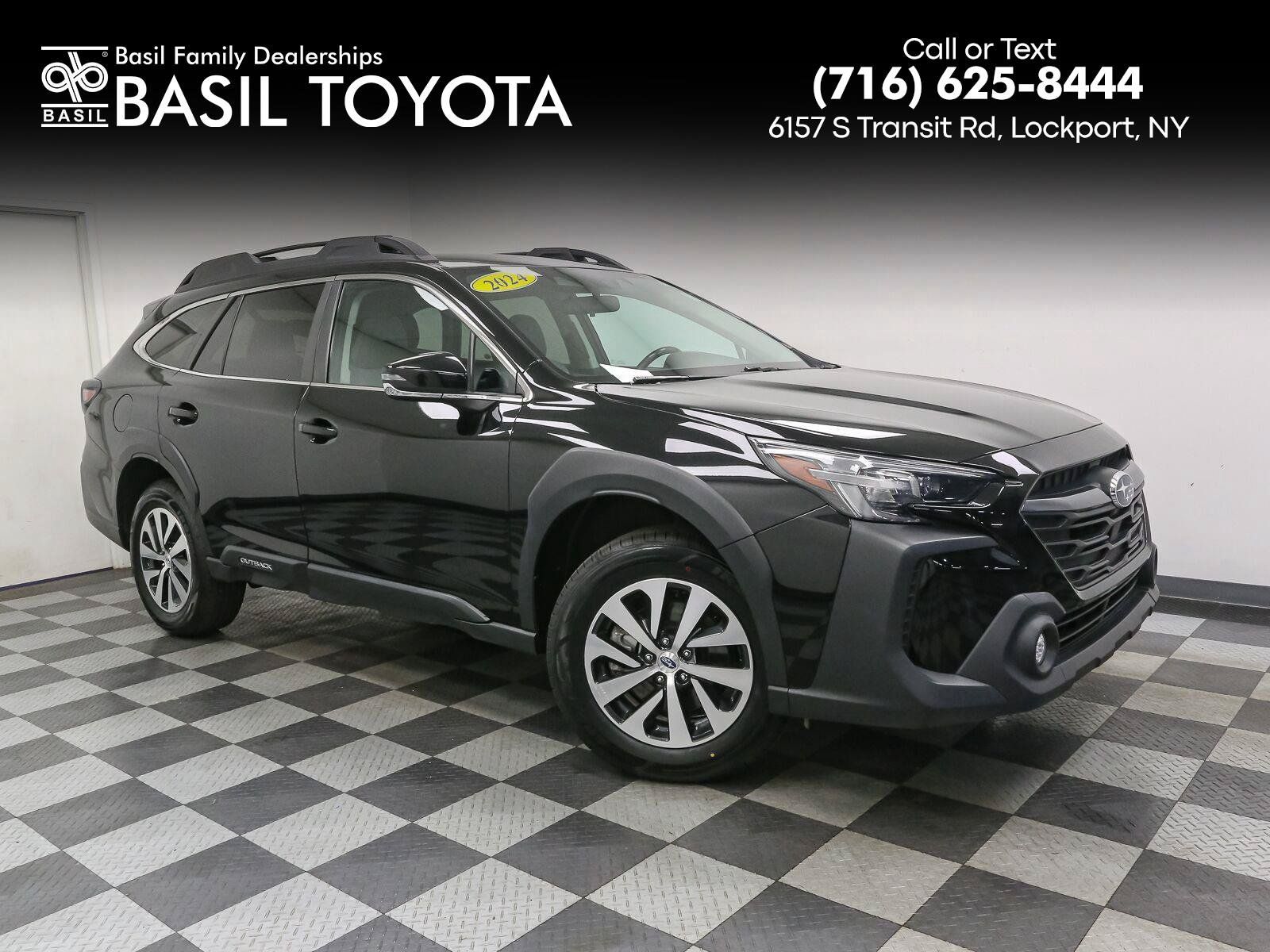 Used 2024 Subaru Outback Premium AWD/4WD image 1