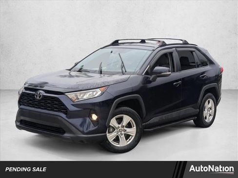 Used 2021 Toyota RAV4 XLE image 1