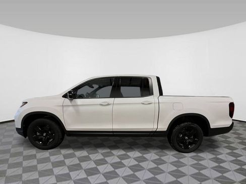 New 2026 Honda Ridgeline Black Edition image 2