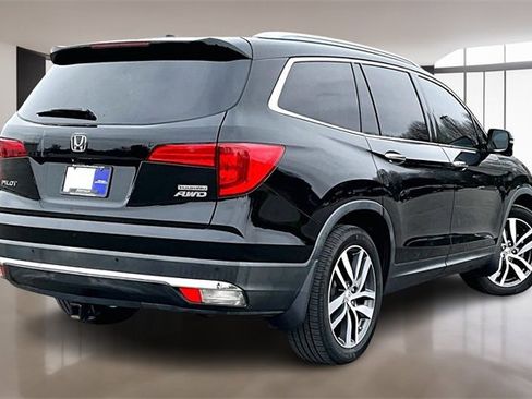 Used 2016 Honda Pilot Touring image 6