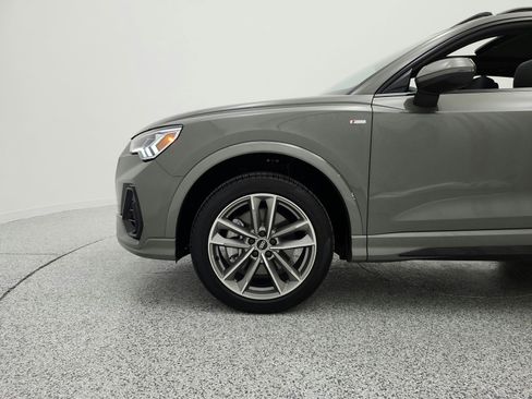 Used 2025 Audi Q3 2.0T Premium w/ Convenience Package image 25
