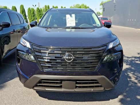 New 2026 Nissan Rogue SV AWD/4WD image 2