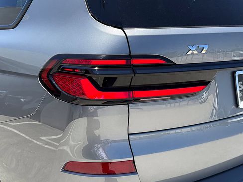 New 2027 BMW X7 M60i AWD/4WD image 6