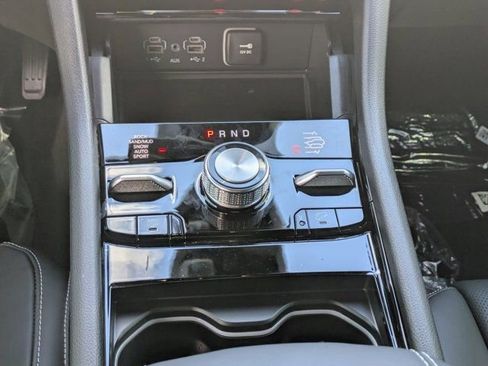 New 2025 Jeep Grand Cherokee Overland w/ Adv Protech Group III image 17