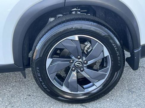 Used 2025 Nissan Rogue SV FWD image 66