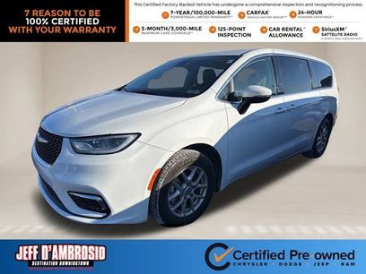 Certified 2023 Chrysler Pacifica Touring-L