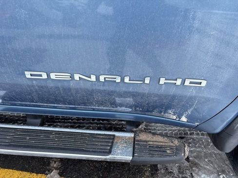Used 2024 GMC Sierra 2500 Denali w/ Denali Reserve Package image 13