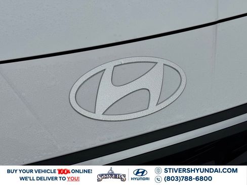 Certified 2024 Hyundai Elantra SE image 7