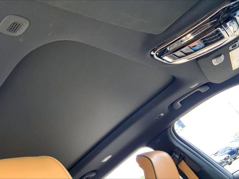 Used 2024 Jeep Grand Cherokee L Summit w/ High Altitude Package AWD/4WD image 14