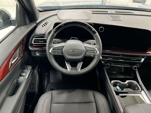 New 2026 Chevrolet Traverse Z71 w/ Enhanced Driving Package image 11