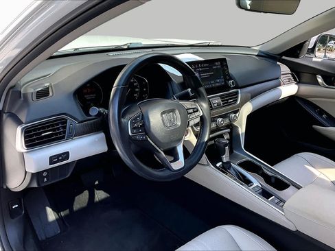 Used 2020 Honda Accord EX-L image 18