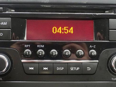 Used 2017 Nissan Sentra S FWD image 16