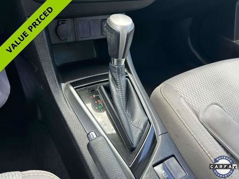 Used 2016 Toyota Corolla LE FWD image 30