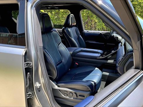 Used 2026 INFINITI QX80 4WD image 10