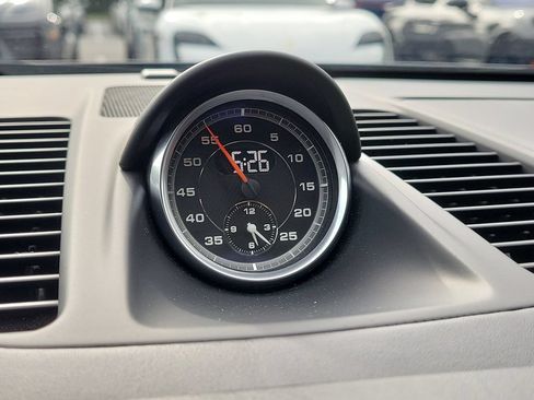 Certified 2017 Porsche 911 Carrera 4S AWD/4WD image 29